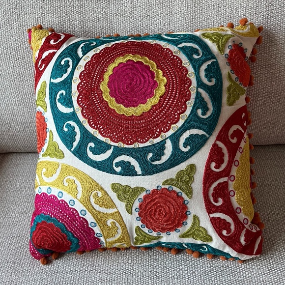 Clean; Beautiful and Bright Accent Pillow - Picture 1 of 3